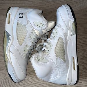 Air Jordan 5 Retro ‘Metallic White’ 2015